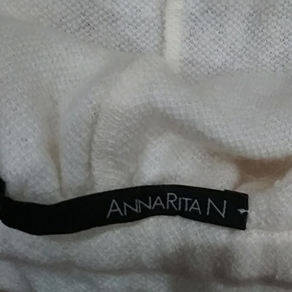 AnnaRita N cream swester - Picture 4 of 4